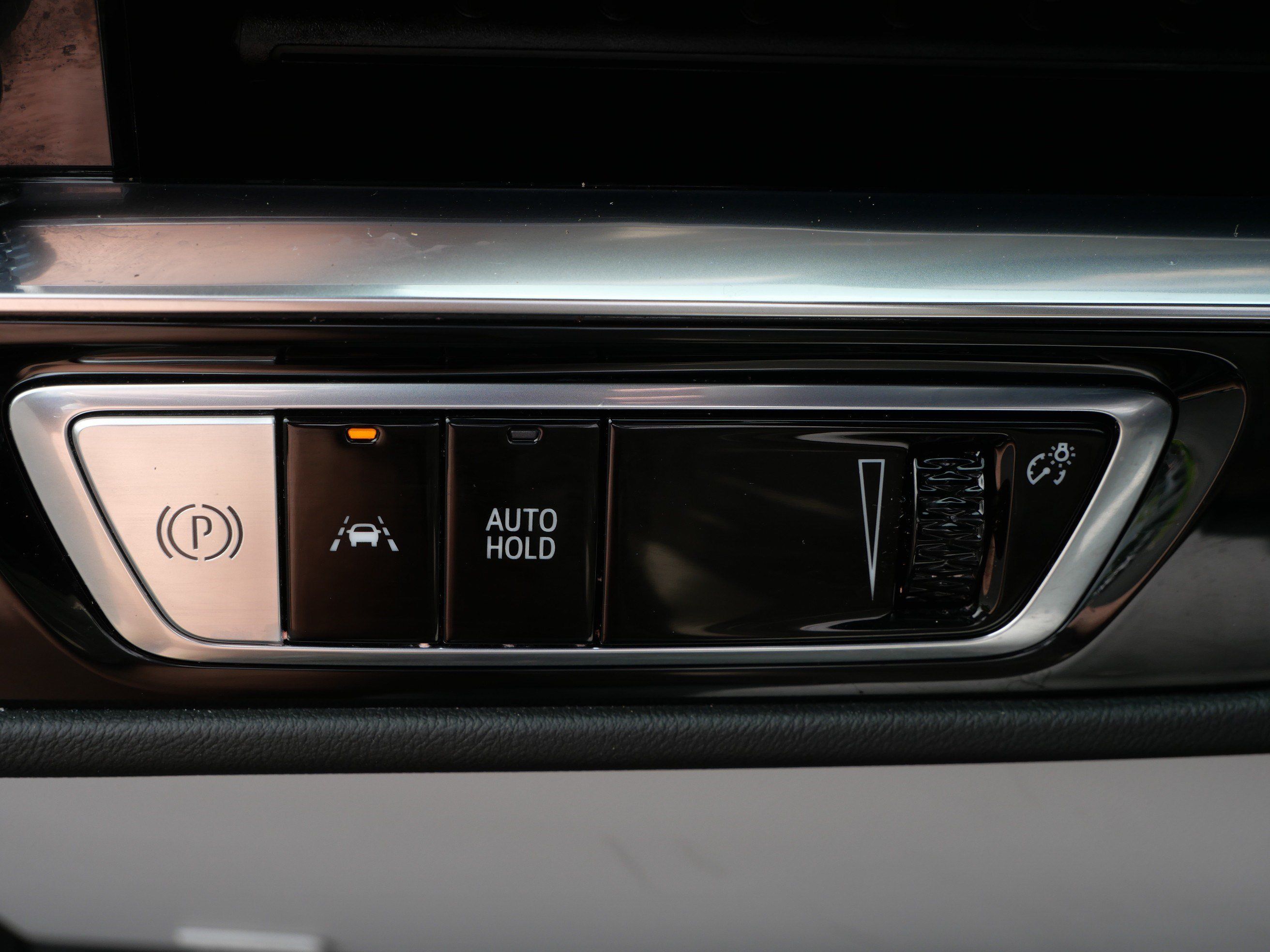 Certified 2024 Cadillac Lyriq Sport AWD/4WD image 26