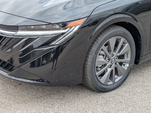 New 2026 Nissan Sentra SL w/ Floor Mat Package FWD image 9