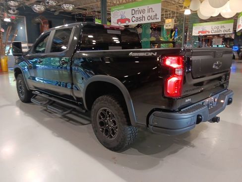 Used 2024 Chevrolet Silverado 1500 ZR2 w/ ZR2 Bison Edition AWD/4WD image 8