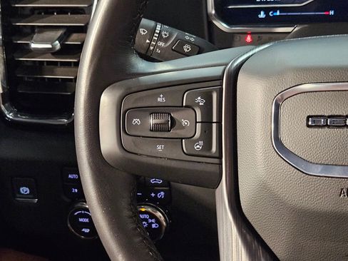 Used 2025 GMC Sierra 2500 Denali Ultimate AWD/4WD image 29
