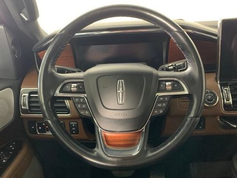 Used 2023 Lincoln Navigator Reserve w/ Equipment Group 201A AWD/4WD image 31