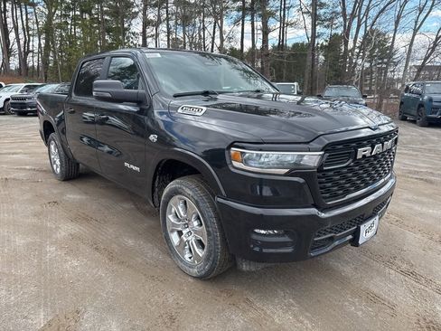 New 2026 RAM 1500 4x4 Crew Cab image 7