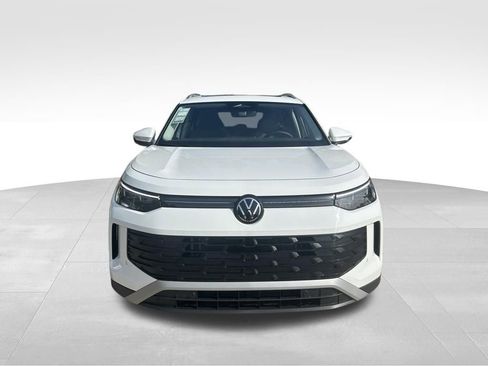 New 2026 Volkswagen Tiguan SE AWD/4WD image 8