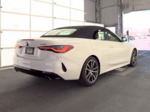 Used 2024 BMW 430i Convertible w/ Convenience Package RWD image 2