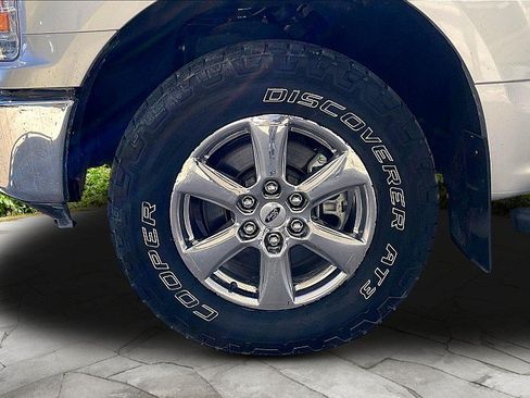 Used 2019 Ford F150 XLT w/ Equipment Group 302A Luxury AWD/4WD image 34