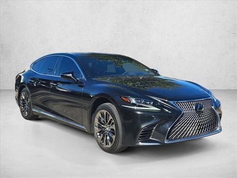 Used 2018 Lexus LS 500 image 3