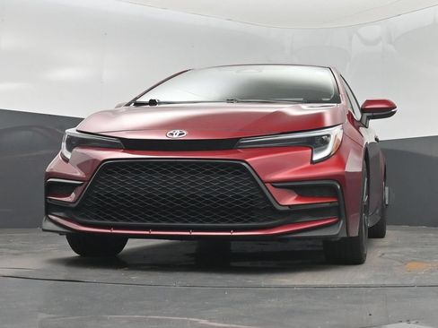 Used 2023 Toyota Corolla XSE FWD image 31
