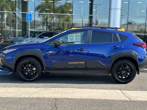 Certified 2025 Subaru Crosstrek 2.5i Wilderness w/ Crosstrek Mirror Package AWD/4WD image 9