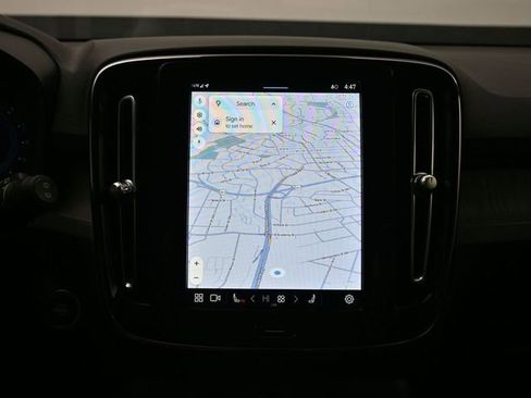 Used 2023 Volvo XC40 B5 Plus w/ Driver Assist Package image 14