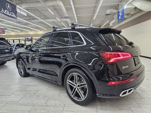 Used 2018 Audi SQ5 Prestige w/ Prestige Package image 9