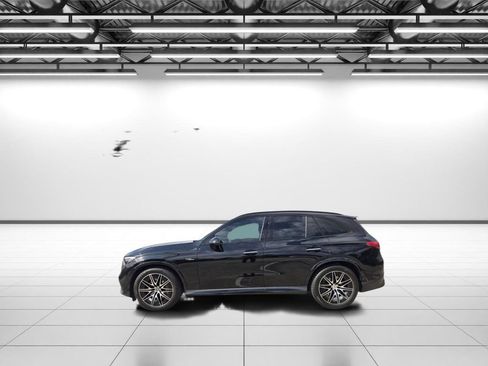 Used 2024 Mercedes-Benz GLC 43 AMG 4MATIC image 5