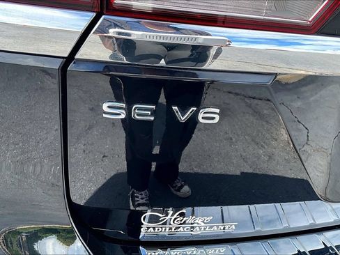 Used 2023 Volkswagen Atlas SE w/ Panoramic Sunroof Package FWD image 24