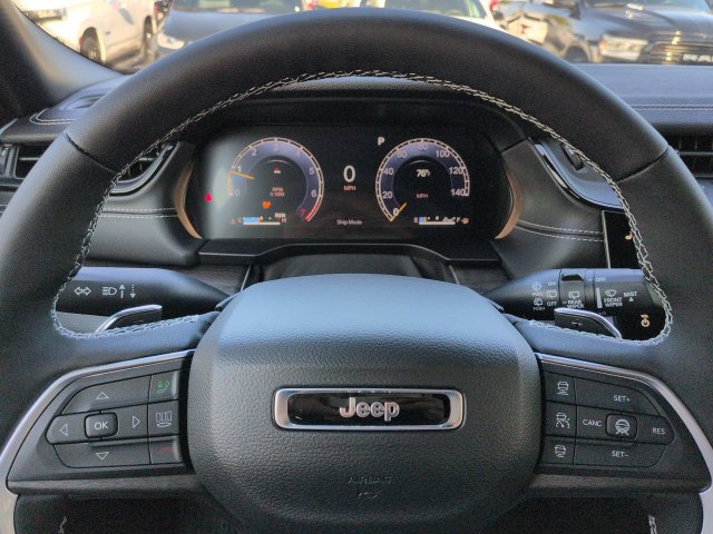 New 2027 Jeep Grand Cherokee Altitude RWD image 26