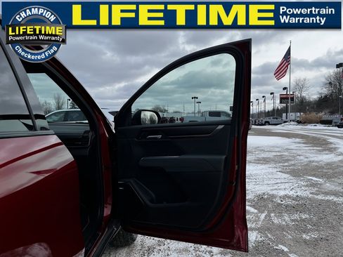 Used 2024 GMC Acadia AT4 w/ LPO, Floor Liner Package image 35