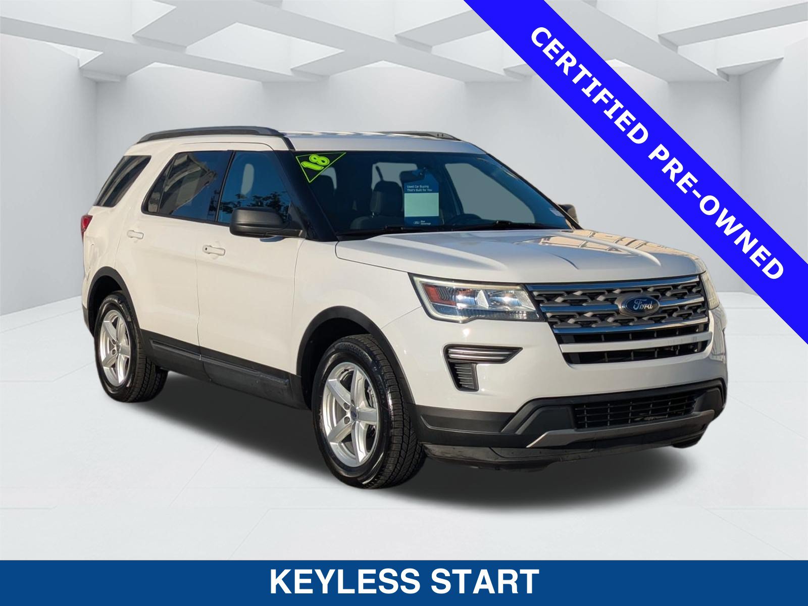 Used 2018 Ford Explorer XLT w/ Class II Trailer Tow Package FWD image 3