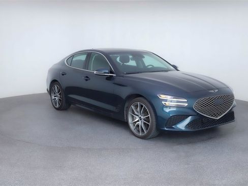 Used 2025 Genesis G70 2.5T image 47