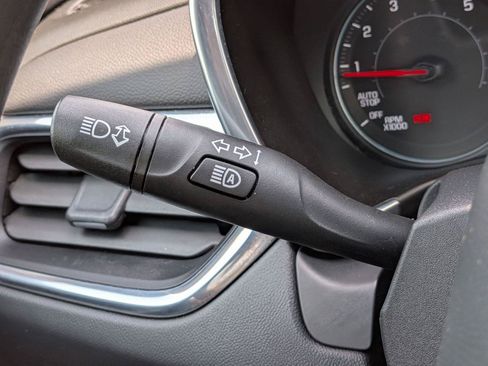 Used 2022 Chevrolet Equinox LT AWD/4WD image 22