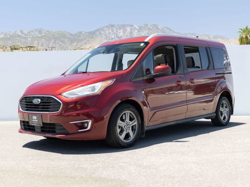 Used 2020 Ford Transit Connect Titanium FWD image 1