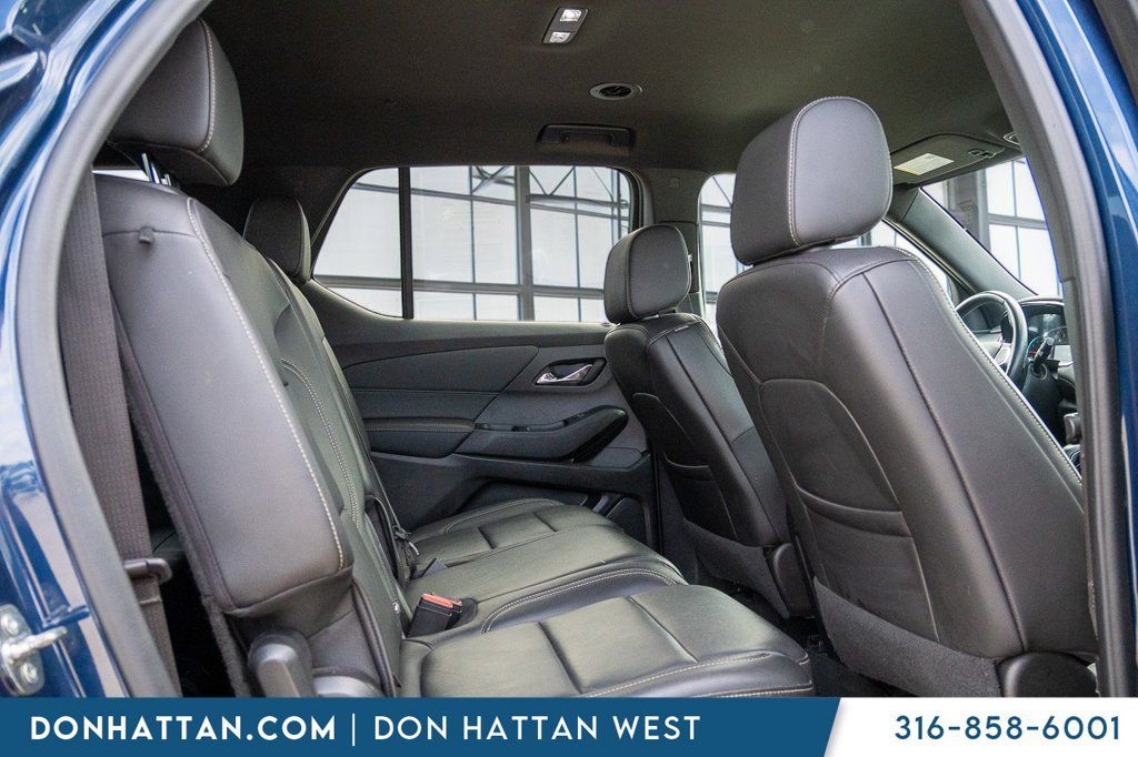 Used 2023 Chevrolet Traverse LT AWD/4WD image 23