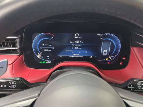 Used 2023 Maserati Grecale Modena AWD/4WD image 19