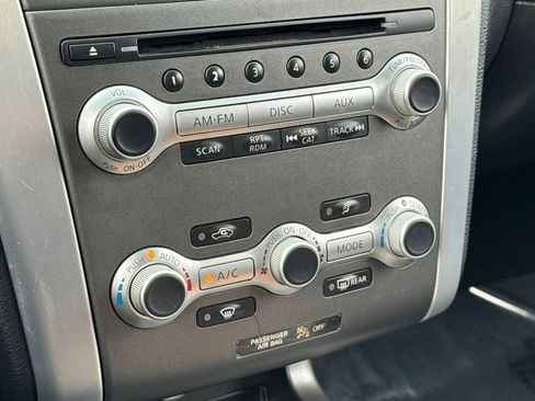 Used 2011 Nissan Murano LE image 18