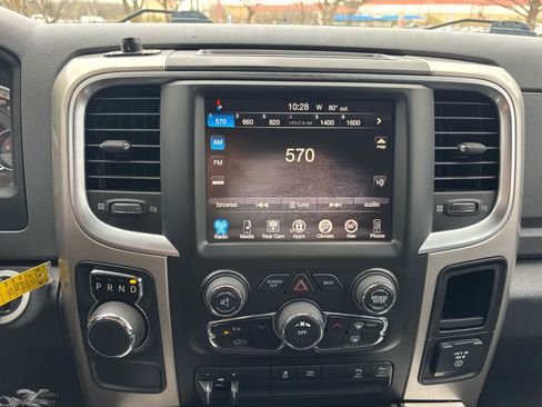 Used 2016 RAM 1500 Lone Star image 25