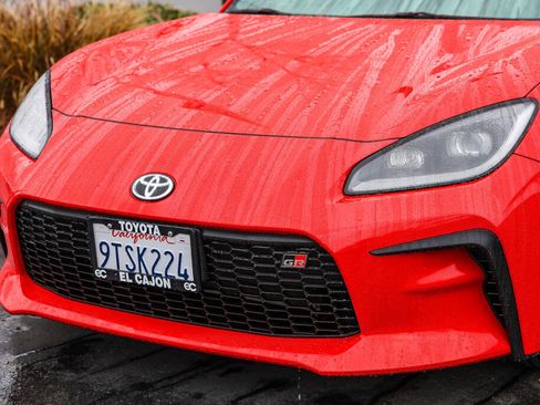 Certified 2022 Toyota GR86 Premium image 19