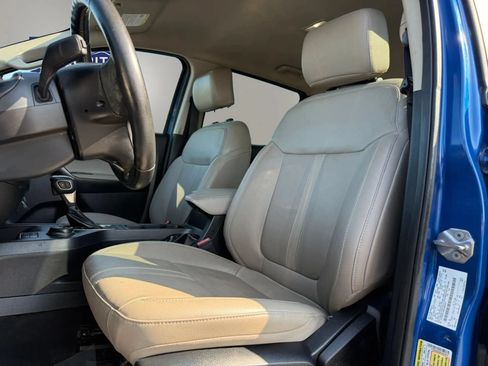 Used 2019 Ford Ranger Lariat w/ Equipment Group 501A Mid AWD/4WD image 10