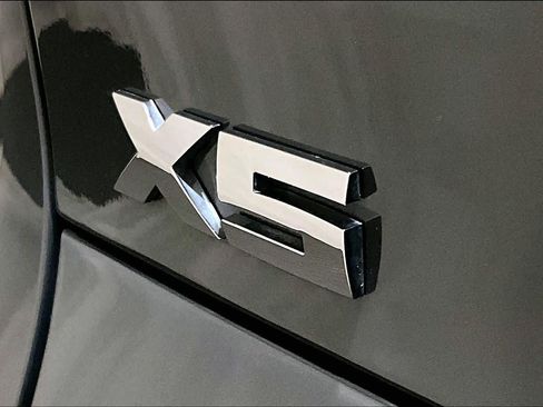 Used 2026 BMW X5 M60i AWD/4WD image 9