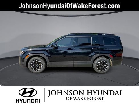 Used 2024 Hyundai Santa Fe SEL FWD image 5