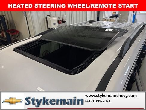 Used 2023 Chevrolet Traverse High Country w/ LPO, Floor Liner Package image 2