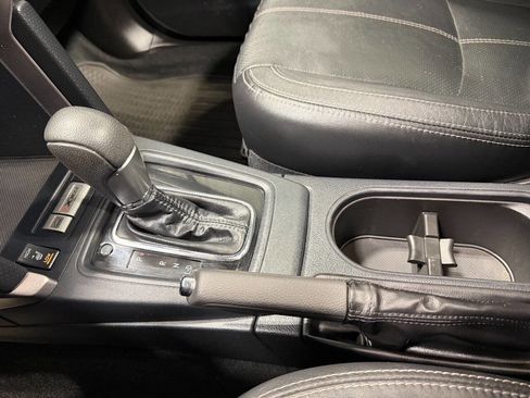 Used 2017 Subaru Forester 2.5i Touring image 40