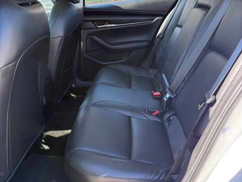 Used 2022 MAZDA MAZDA3 s image 14