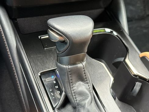 Used 2023 Lexus ES 350 w/ Premium Package FWD image 19
