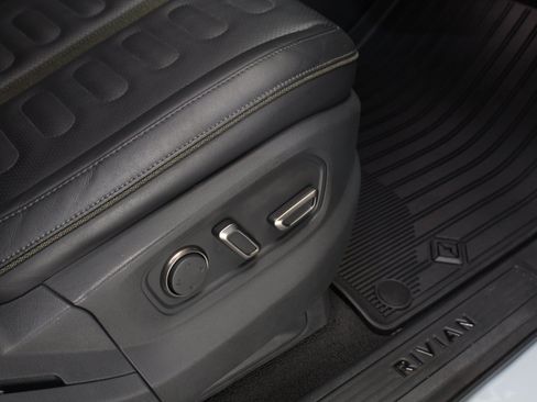 Used 2022 Rivian R1T Adventure AWD/4WD image 69