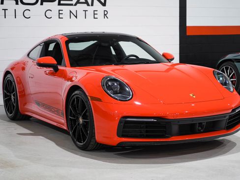 Used 2021 Porsche 911 Carrera RWD image 34