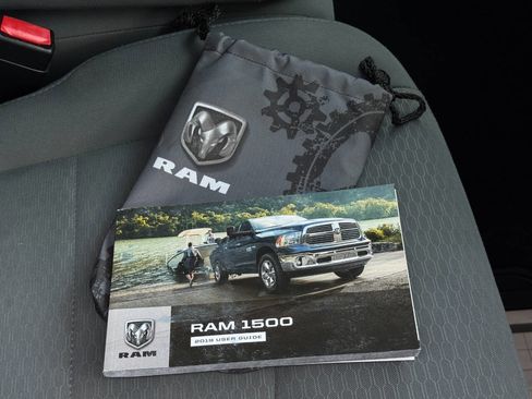 Used 2019 RAM 1500 Classic SLT image 26