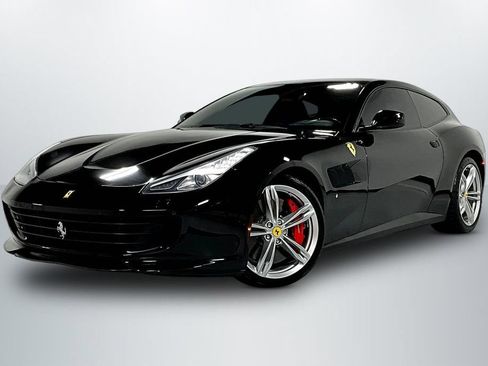 Used 2018 Ferrari GTC4Lusso AWD/4WD image 3