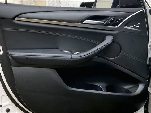 Used 2022 BMW X3 xDrive30i w/ Premium Package 2 image 25