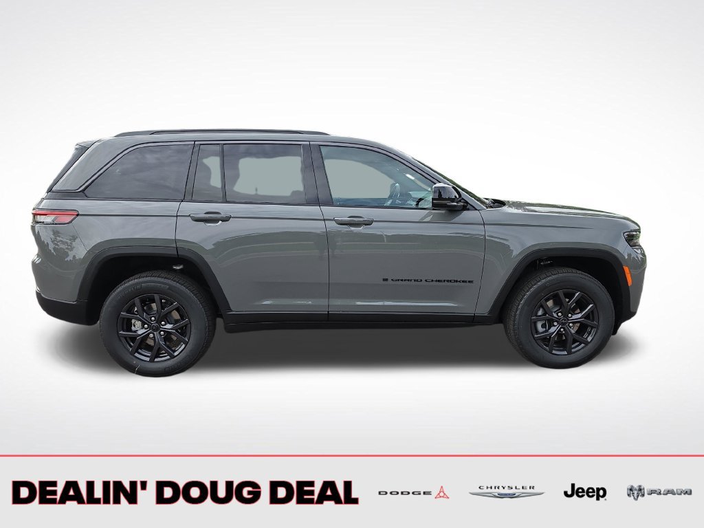 New 2027 Jeep Grand Cherokee 4WD image 6