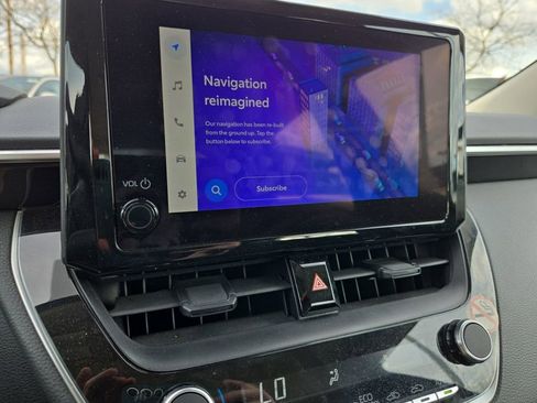 Used 2023 Toyota Corolla LE image 19