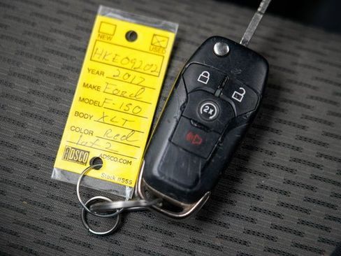 Used 2017 Ford F150 XLT w/ Equipment Group 302A Luxury image 34