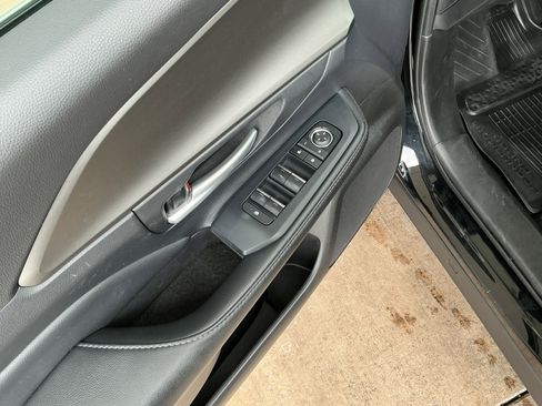 Used 2024 Toyota Grand Highlander XLE image 15