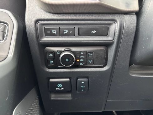 Used 2024 Ford F150 Lariat w/ Equipment Group 502A High AWD/4WD image 39