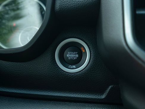 Used 2019 RAM 1500 Big Horn AWD/4WD image 26