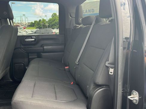 Used 2021 Chevrolet Silverado 2500 Custom w/ Custom Value Package AWD/4WD image 22