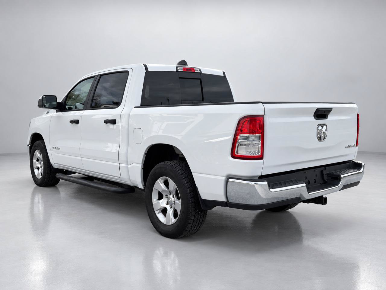 Used 2020 RAM 1500 Tradesman AWD/4WD image 3