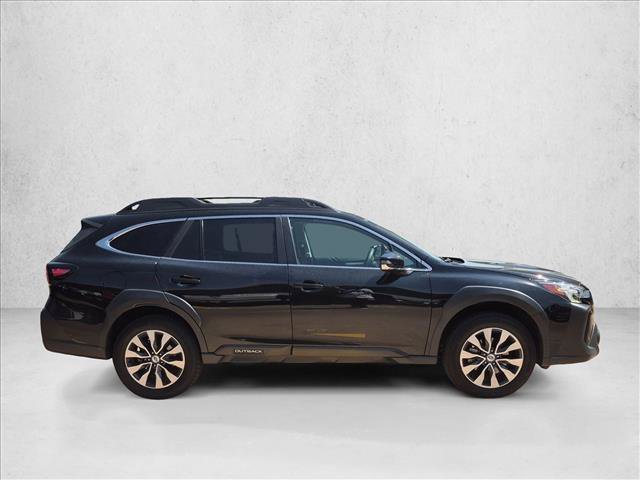 Used 2023 Subaru Outback Limited AWD/4WD image 4
