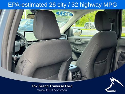 Used 2023 Ford Escape Active w/ Tech Pack #1 AWD/4WD image 28
