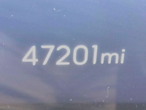 Used 2025 Buick Enclave Preferred AWD/4WD image 7